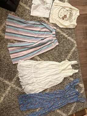 Lot of Girls Clothes Size -10 Very Cute!